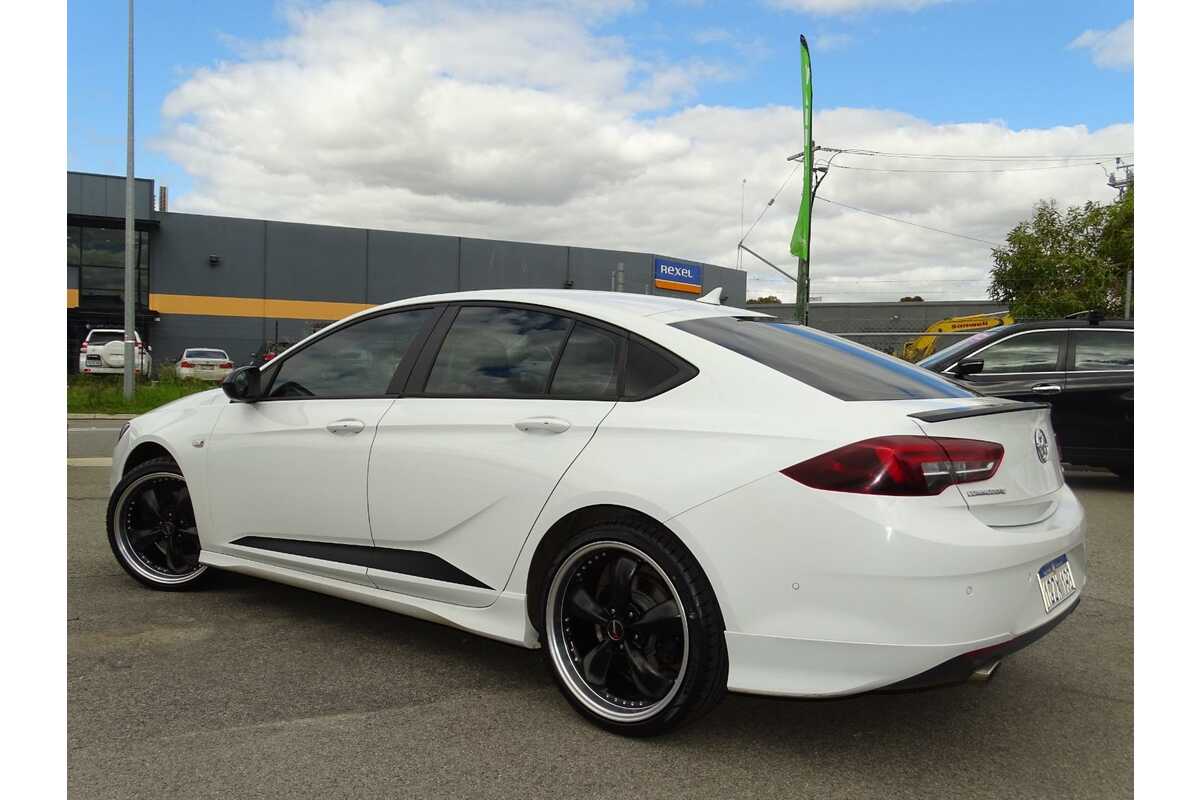 2020 Holden Commodore RS ZB