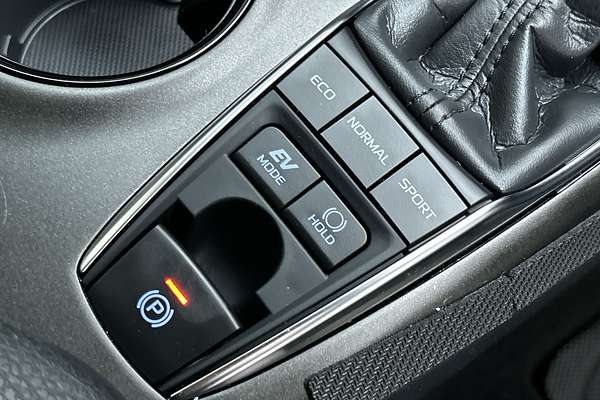 2024 Toyota Camry thumb-14