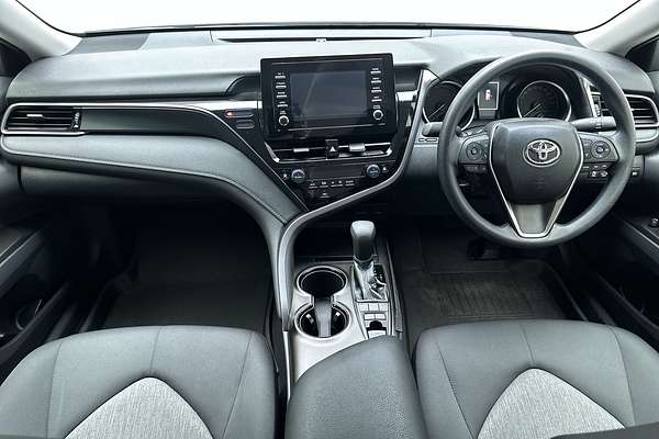 2024 Toyota Camry thumb-19