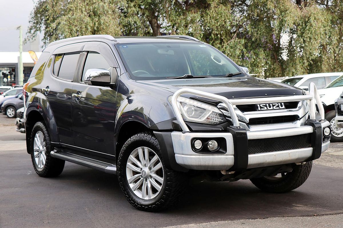 2018 Isuzu MU-X LS-T