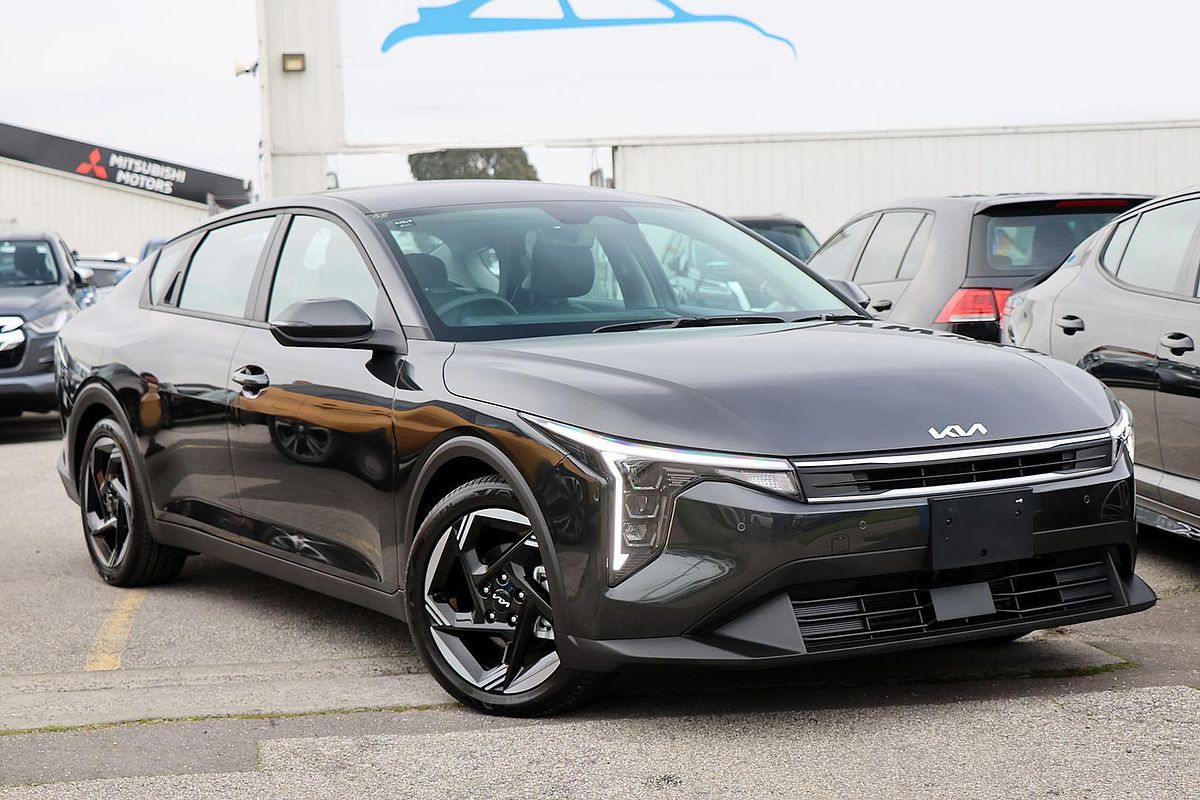 2025 Kia K4 Sport+ CL4m