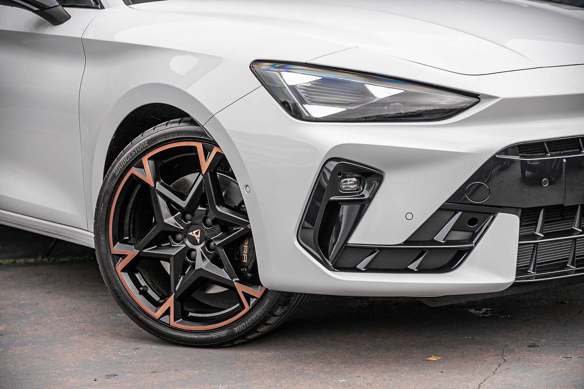 2026 CUPRA Leon VZe KL