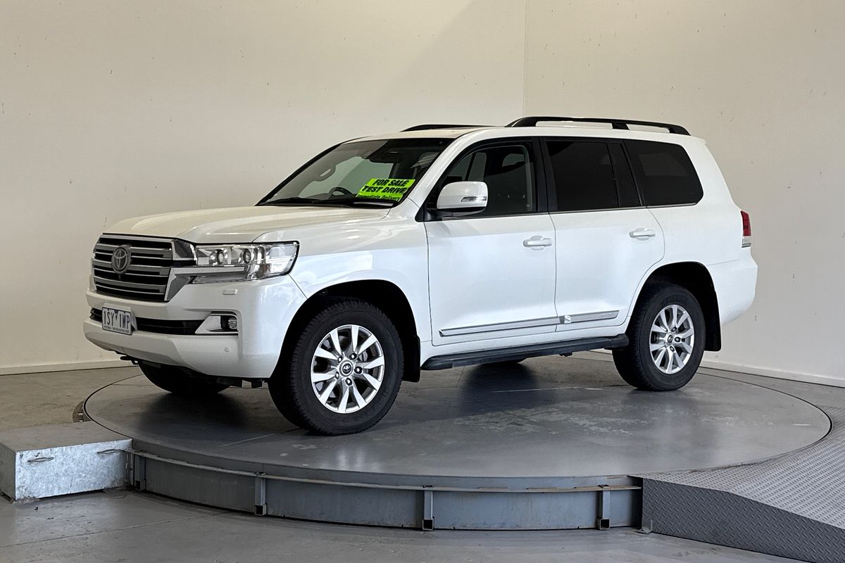 2020 Toyota Landcruiser Sahara VDJ200R