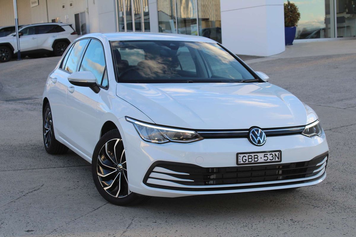 2024 Volkswagen Golf 110TSI Life 8