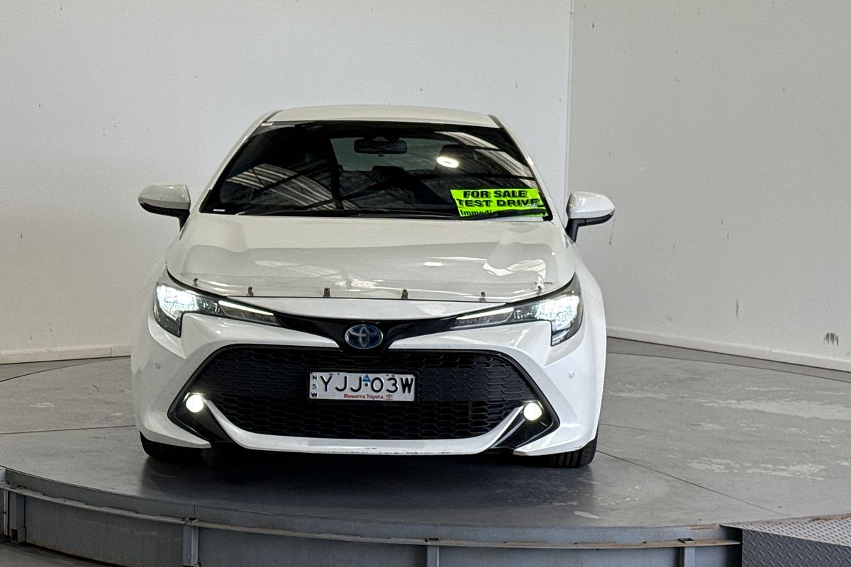 2019 Toyota Corolla SX Hybrid ZWE211R