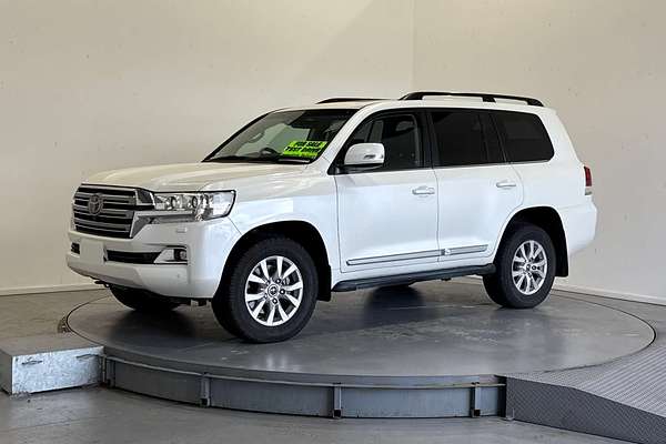 2020 Toyota Landcruiser Sahara VDJ200R