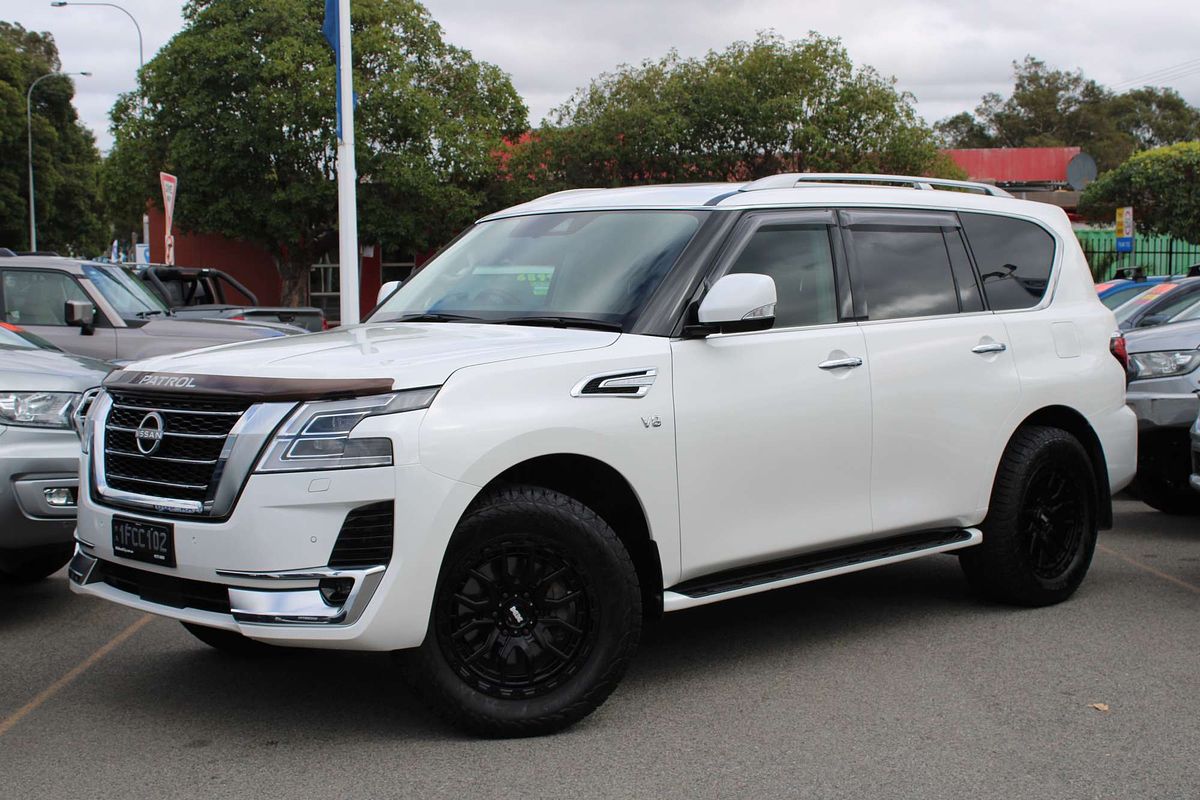 2023 Nissan Patrol Ti-L Y62