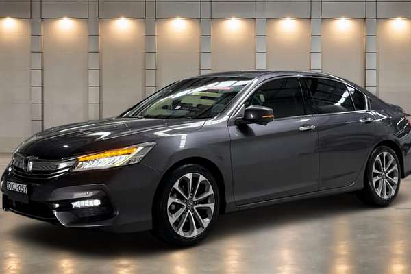 2016 Honda Accord VTi-L 9th Gen