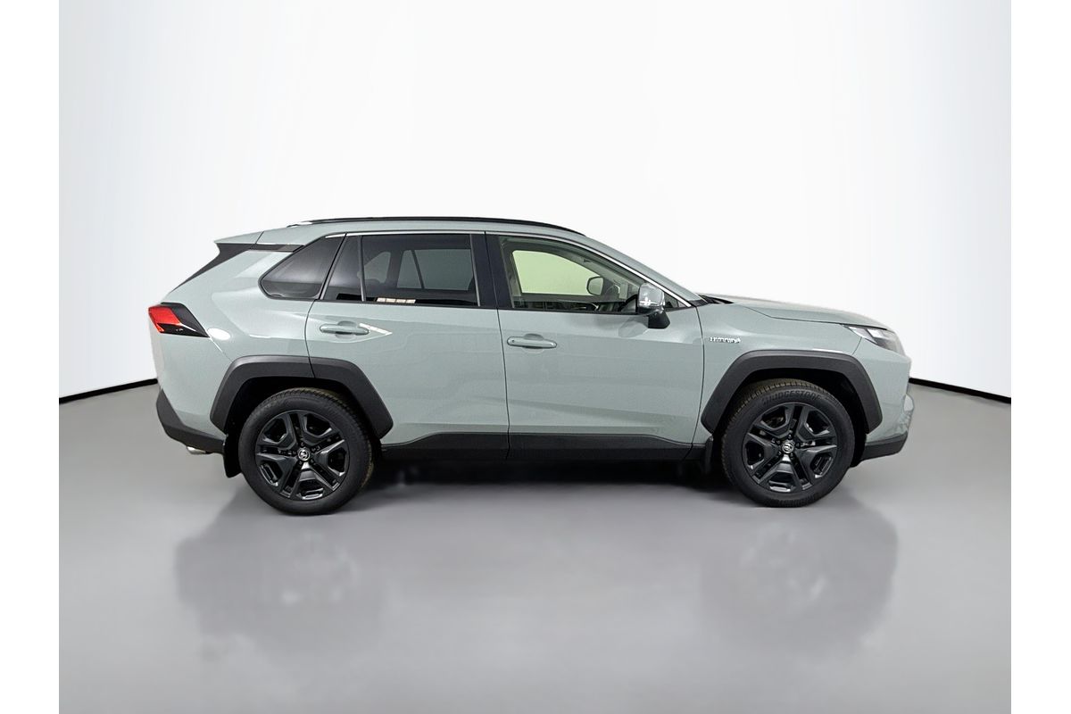 2024 Toyota RAV4 Edge AXAH54R