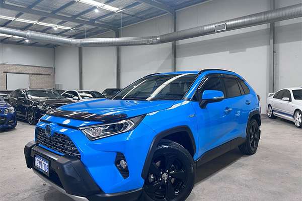 2020 Toyota RAV4 Cruiser AXAH54R