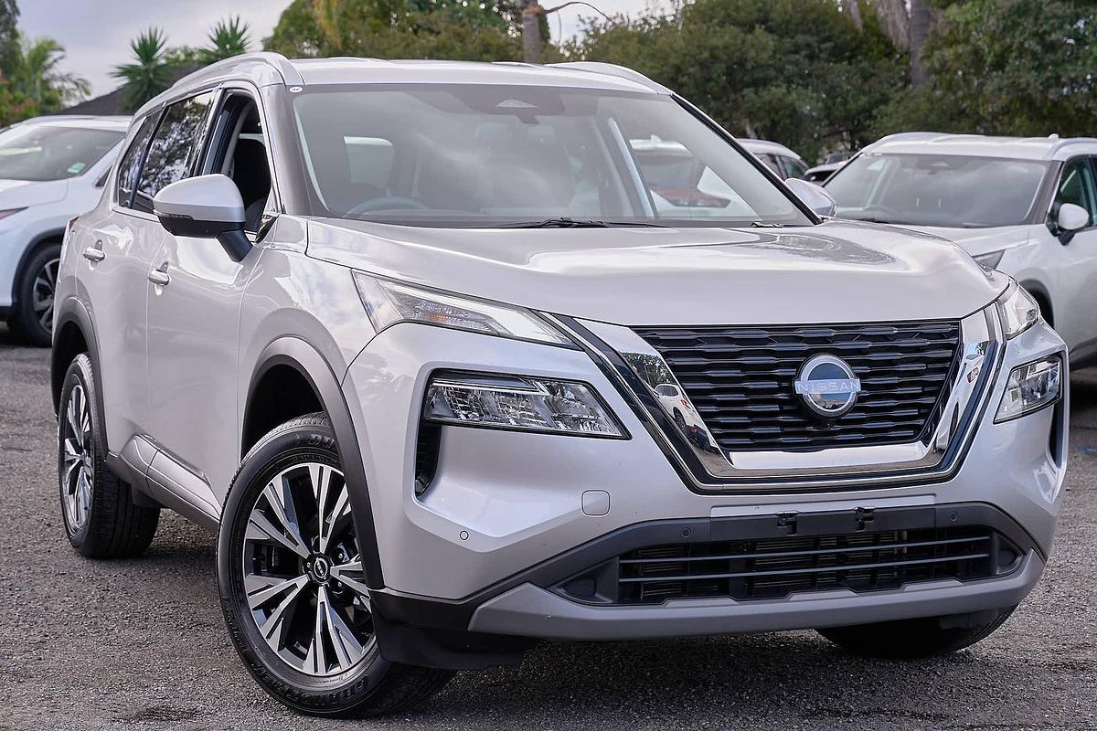2025 Nissan X-TRAIL ST-L T33