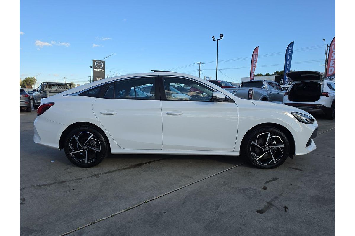 2024 MG MG5 Essence
