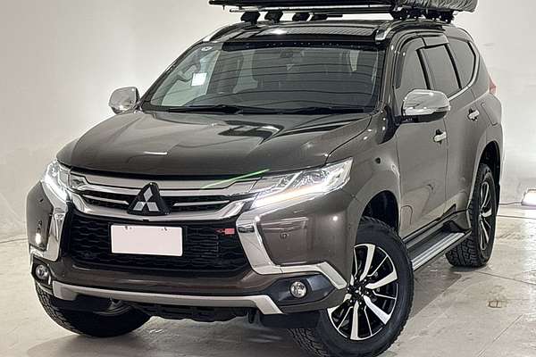 2016 Mitsubishi Pajero Sport Exceed QE