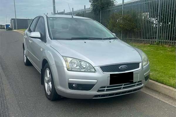 2006 Ford Focus LX LS