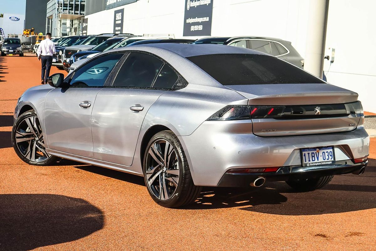 2021 Peugeot 508 GT R8