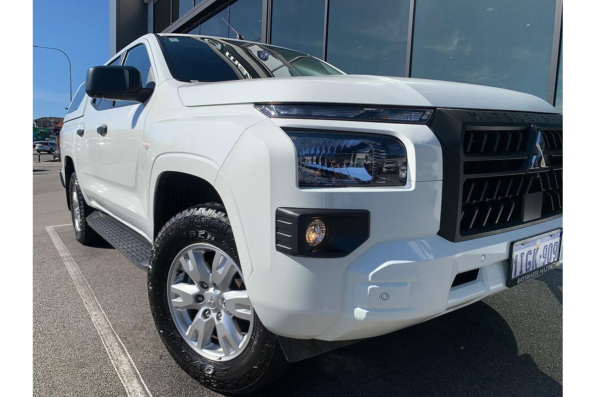 2024 Mitsubishi Triton GLX+ MV 4X4