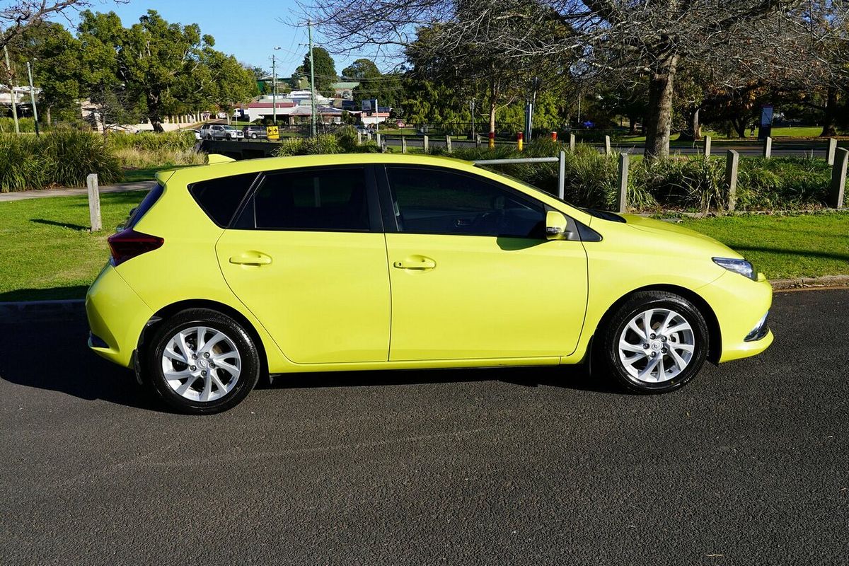 2017 Toyota Corolla Ascent Sport ZRE182R