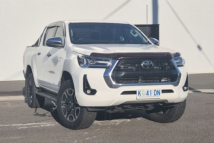 2021 Toyota Hilux SR5 GUN126R 4X4
