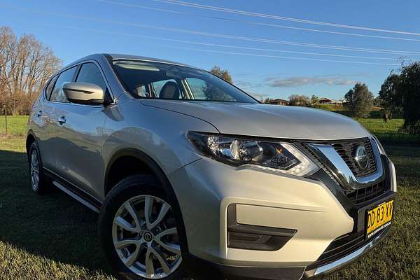 2022 Nissan X-TRAIL ST T32