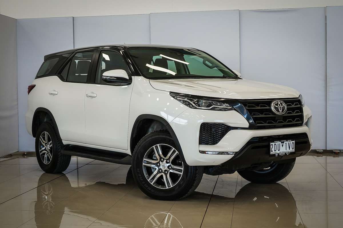 2025 Toyota Fortuner GX GUN156R