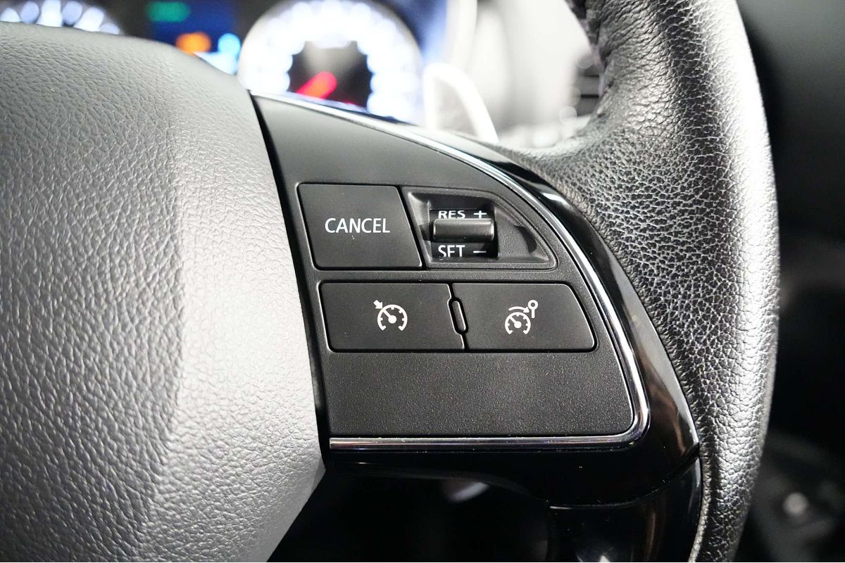 2023 Mitsubishi Eclipse Cross LS YB
