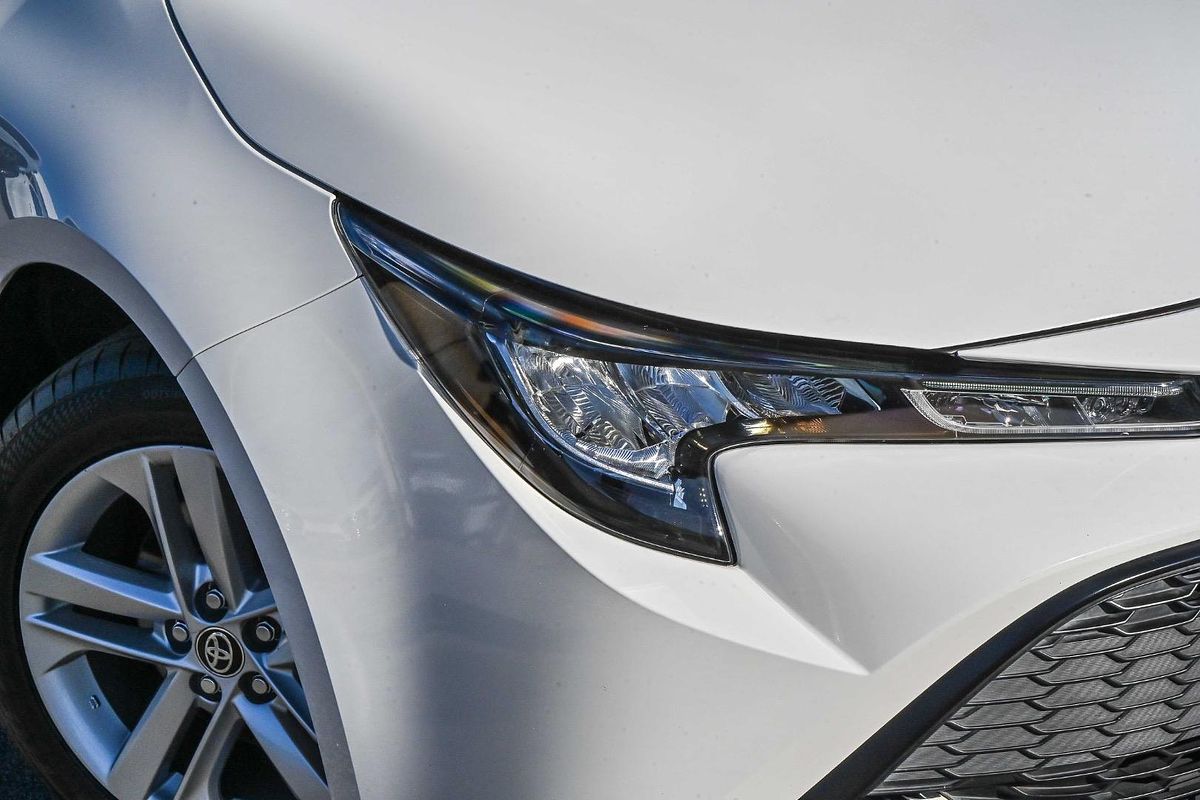 2020 Toyota Corolla Ascent Sport MZEA12R