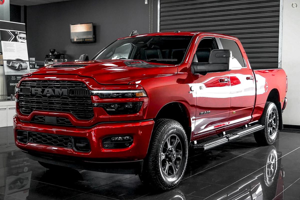 2025 RAM 2500 Laramie DJ 4X4