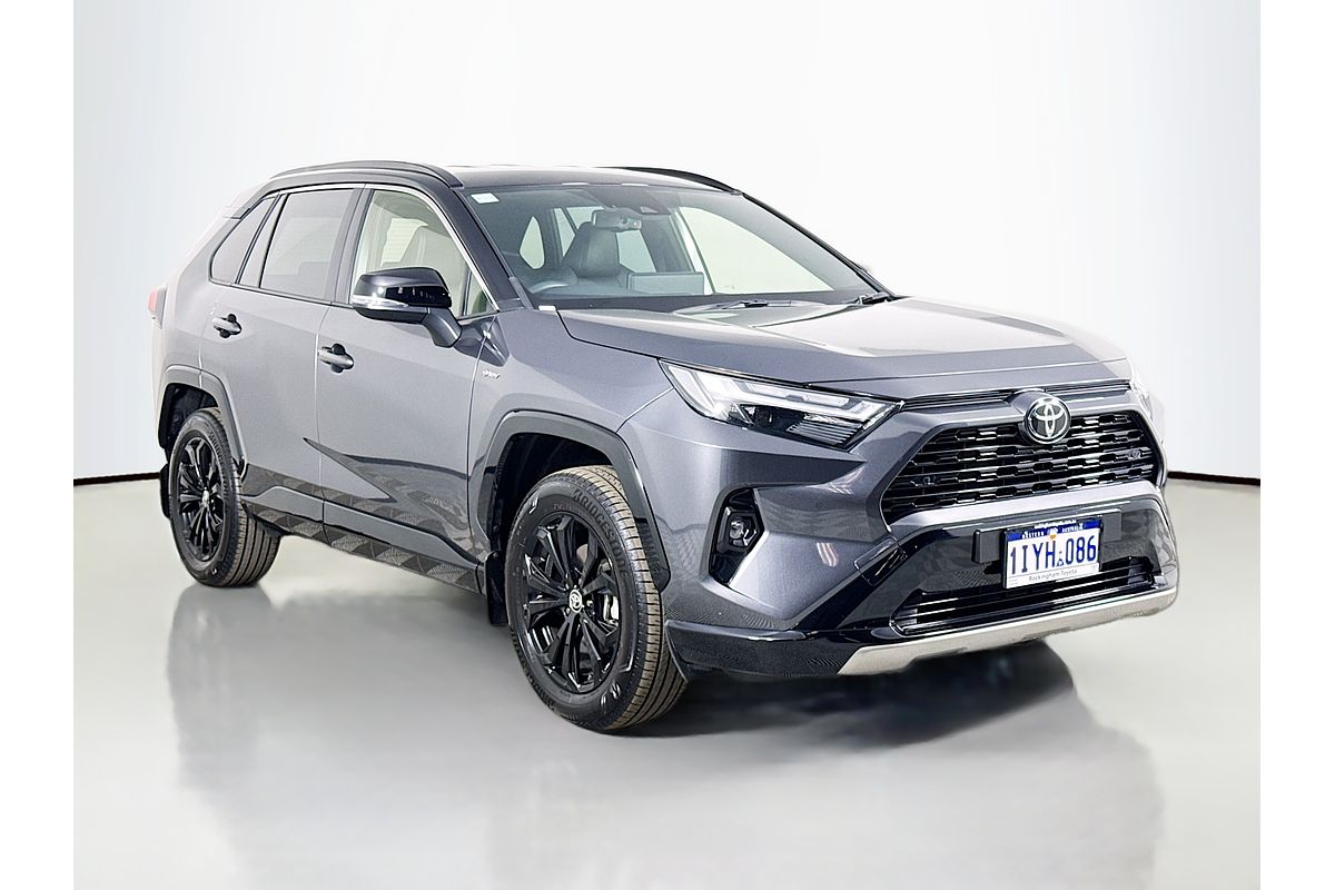2025 Toyota RAV4 XSE AXAH54R