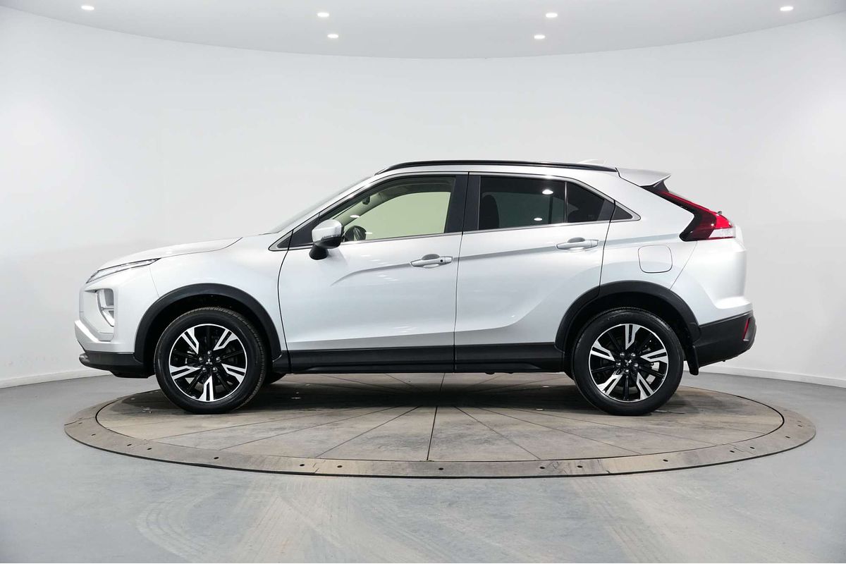 2023 Mitsubishi Eclipse Cross LS YB