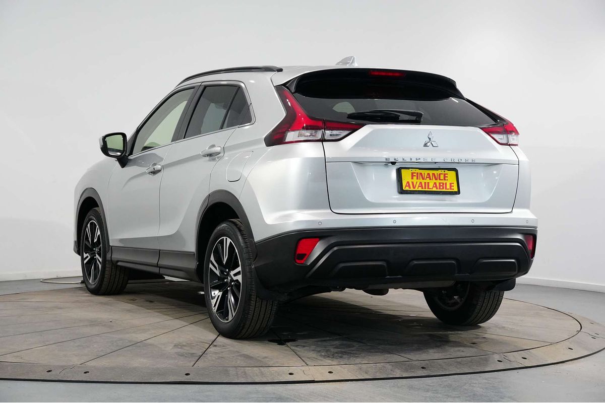 2023 Mitsubishi Eclipse Cross LS YB