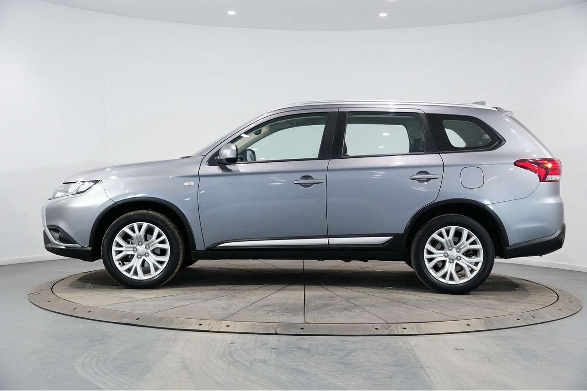 2020 Mitsubishi Outlander ES ZL