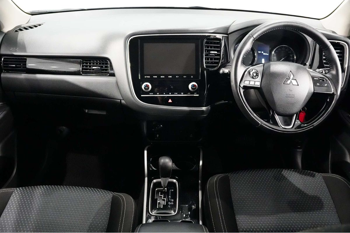 2020 Mitsubishi Outlander ES ZL