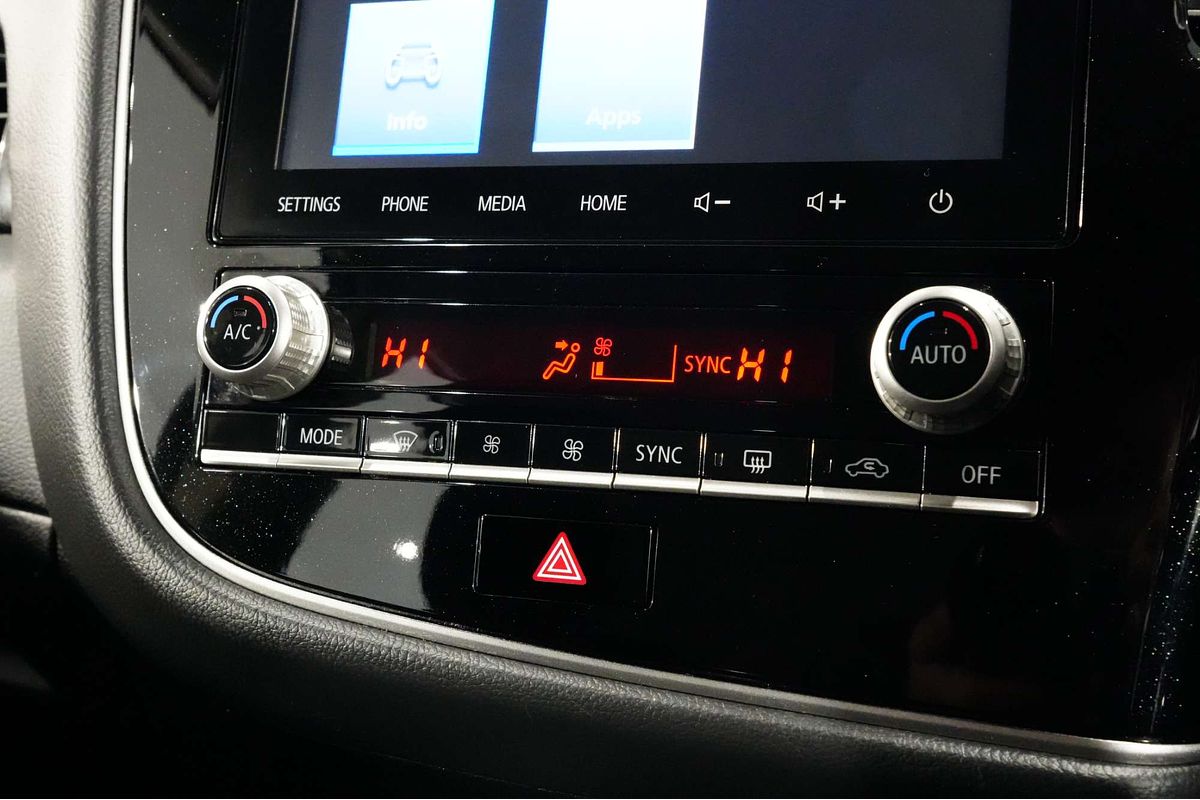 2020 Mitsubishi Outlander ES ZL