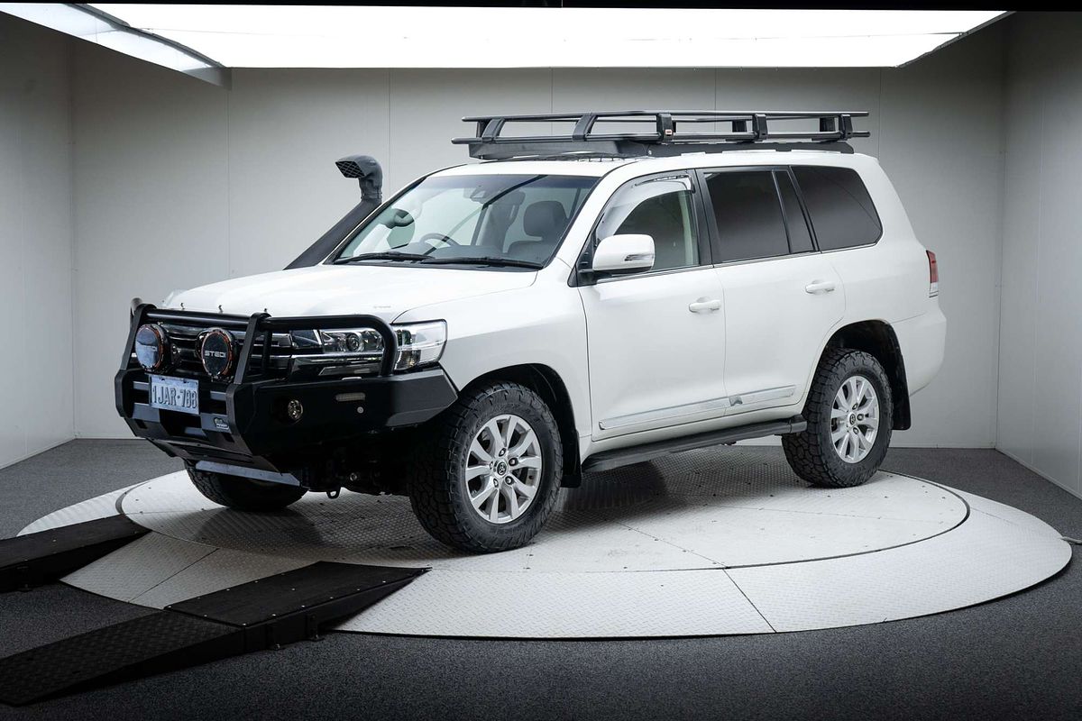 2018 Toyota Landcruiser Sahara VDJ200R