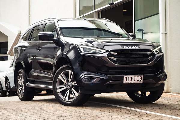 2023 Isuzu MU-X LS-T