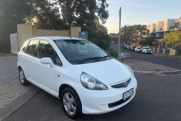 2005 Honda Jazz GLi UPGRADE
