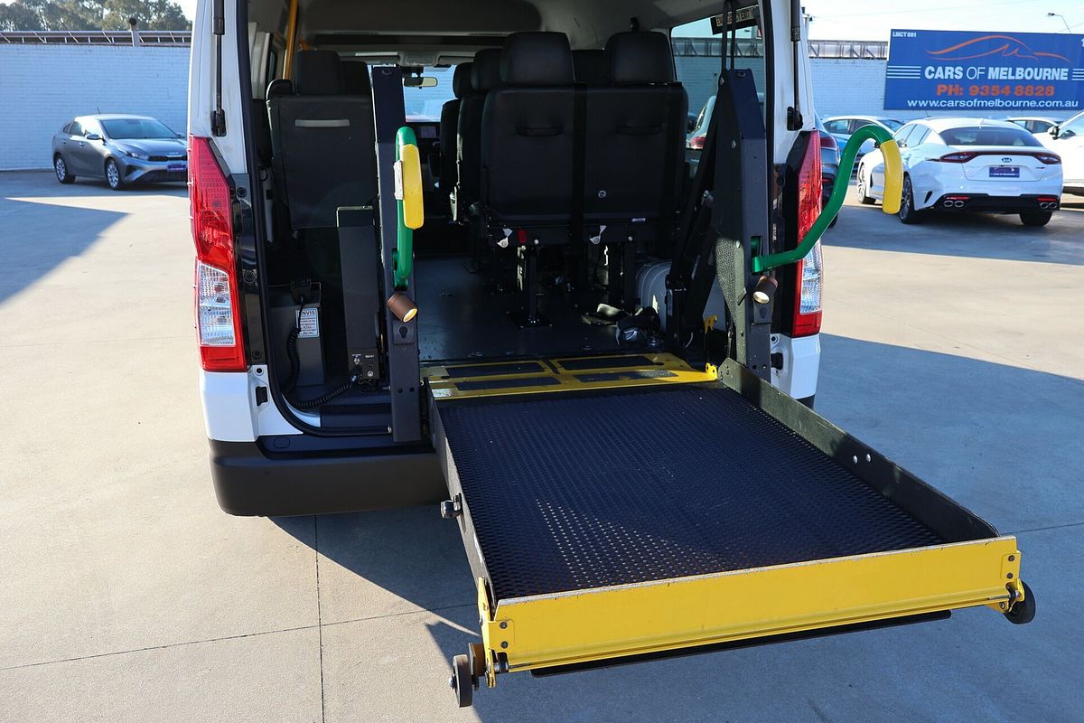 2020 Toyota Hiace Commuter GDH322R ELWB High Roof