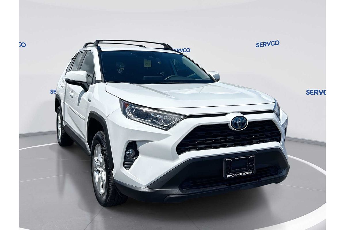 2020 Toyota RAV4 Hybrid XLE