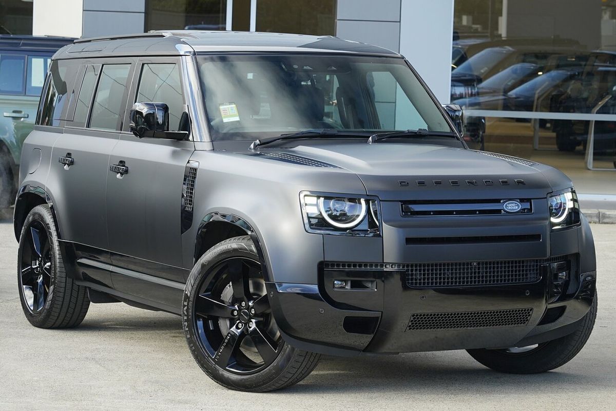 2026 Land Rover Defender 110 P425 X-Dynamic HSE L663