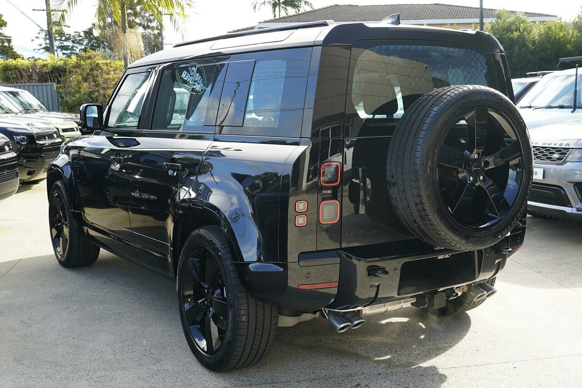 2026 Land Rover Defender 110 P425 X-Dynamic SE L663