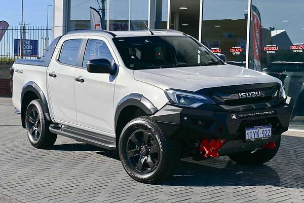 2025 Isuzu D-MAX X-TERRAIN 4X4