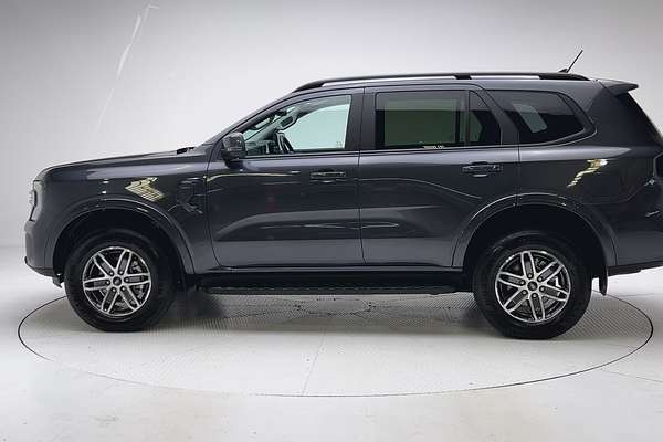 2025 Ford Everest Trend 2.0L thumb-4