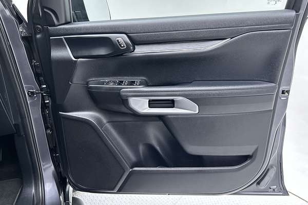 2025 Ford Everest Trend 2.0L thumb-18