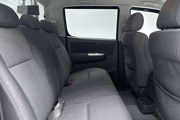 2012 Toyota Hilux SR5 KUN26R 4X4 thumb-11