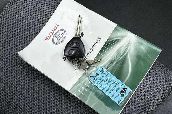 2012 Toyota Hilux SR5 KUN26R 4X4 thumb-22