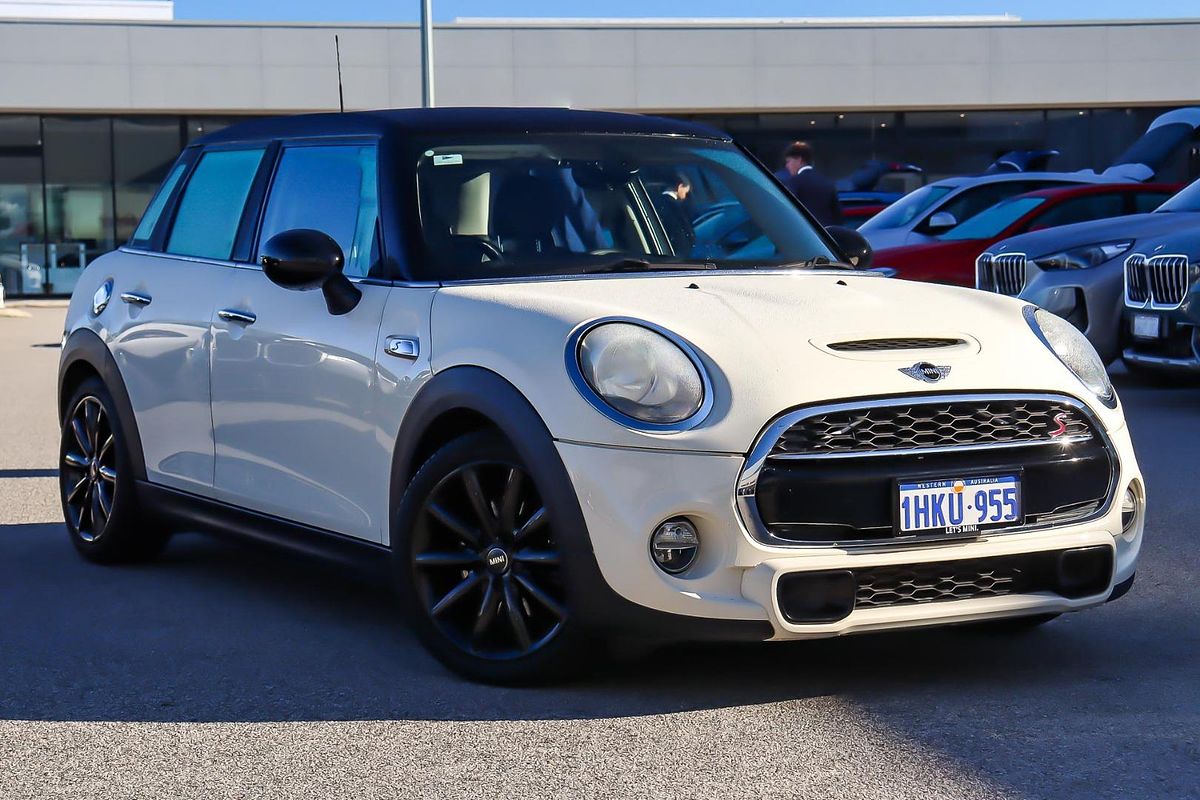 2014 MINI Hatch Cooper S F55