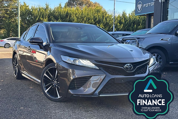2018 Toyota Camry SX GSV70R