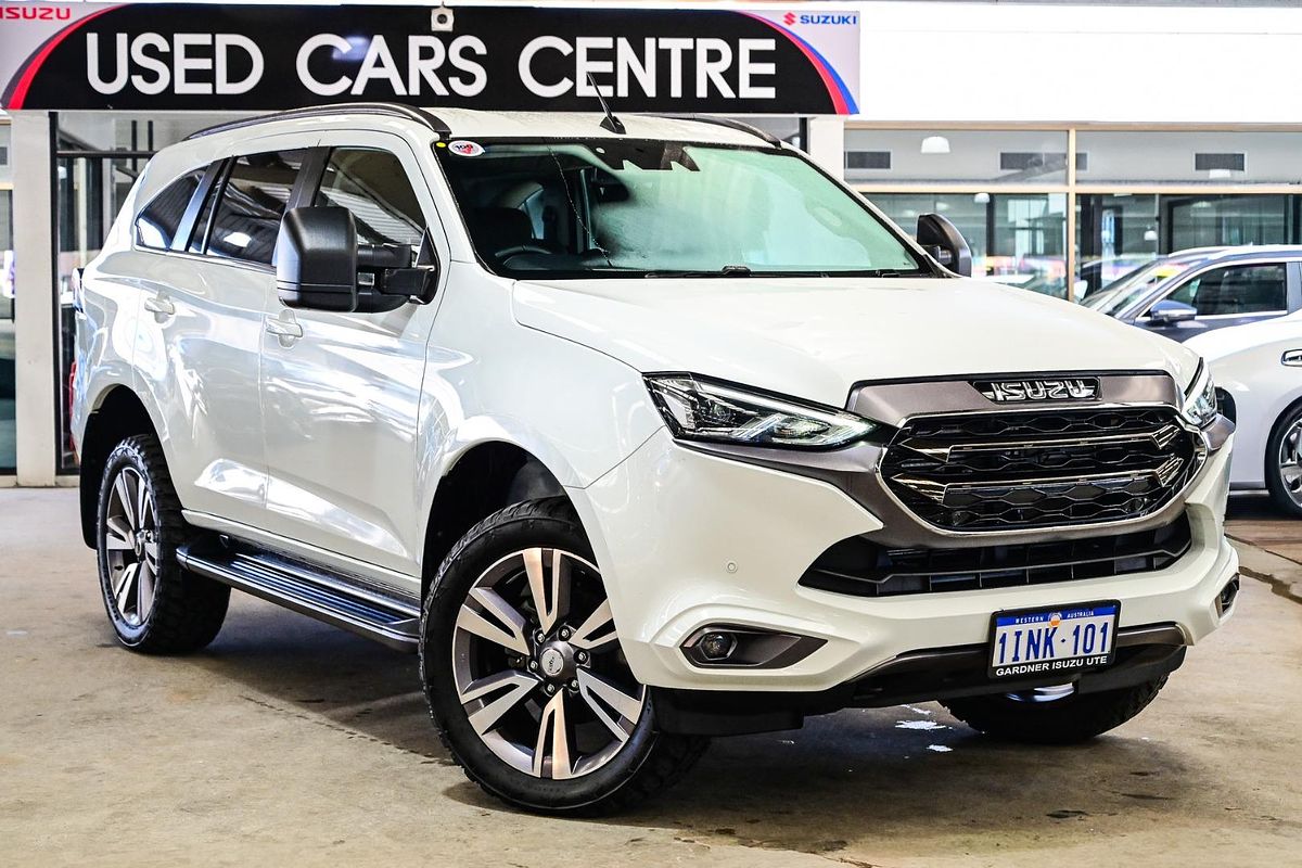 2023 Isuzu MU-X LS-T