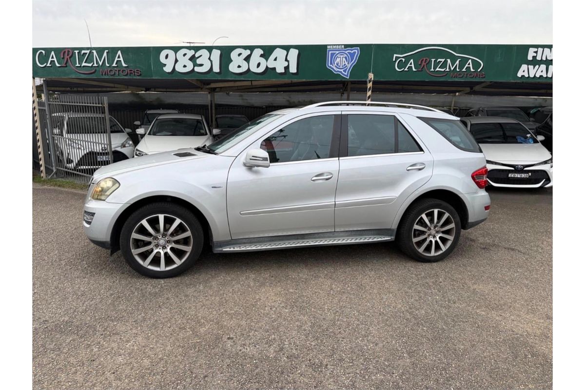 2011 Mercedes-Benz ML 300CDI (4x4) 164 MY11