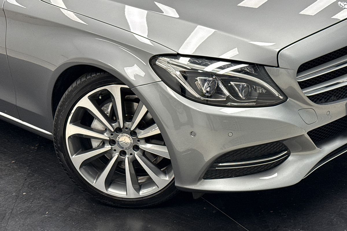 2015 Mercedes-Benz Unknown